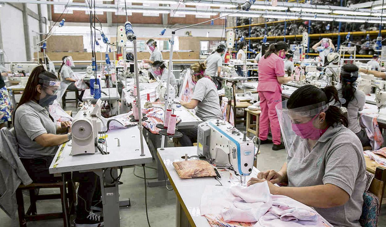 El Índice de Actividad Manufacturera desciende de 5.9 en abril de 2022.