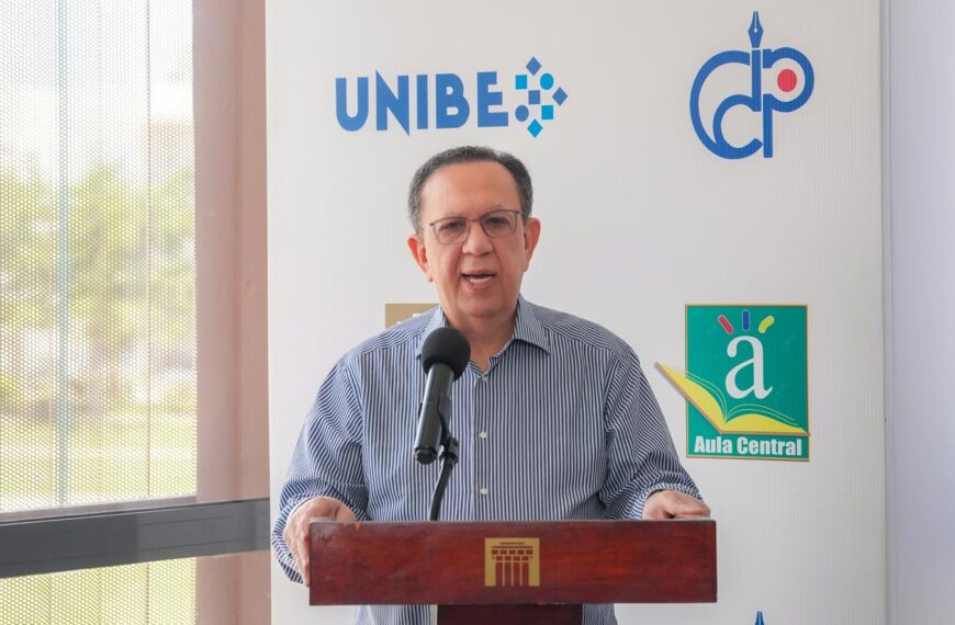 Banco Central clausura el XVI Diplomado de Formación económica para comunicadores en San Pedro de Macorís