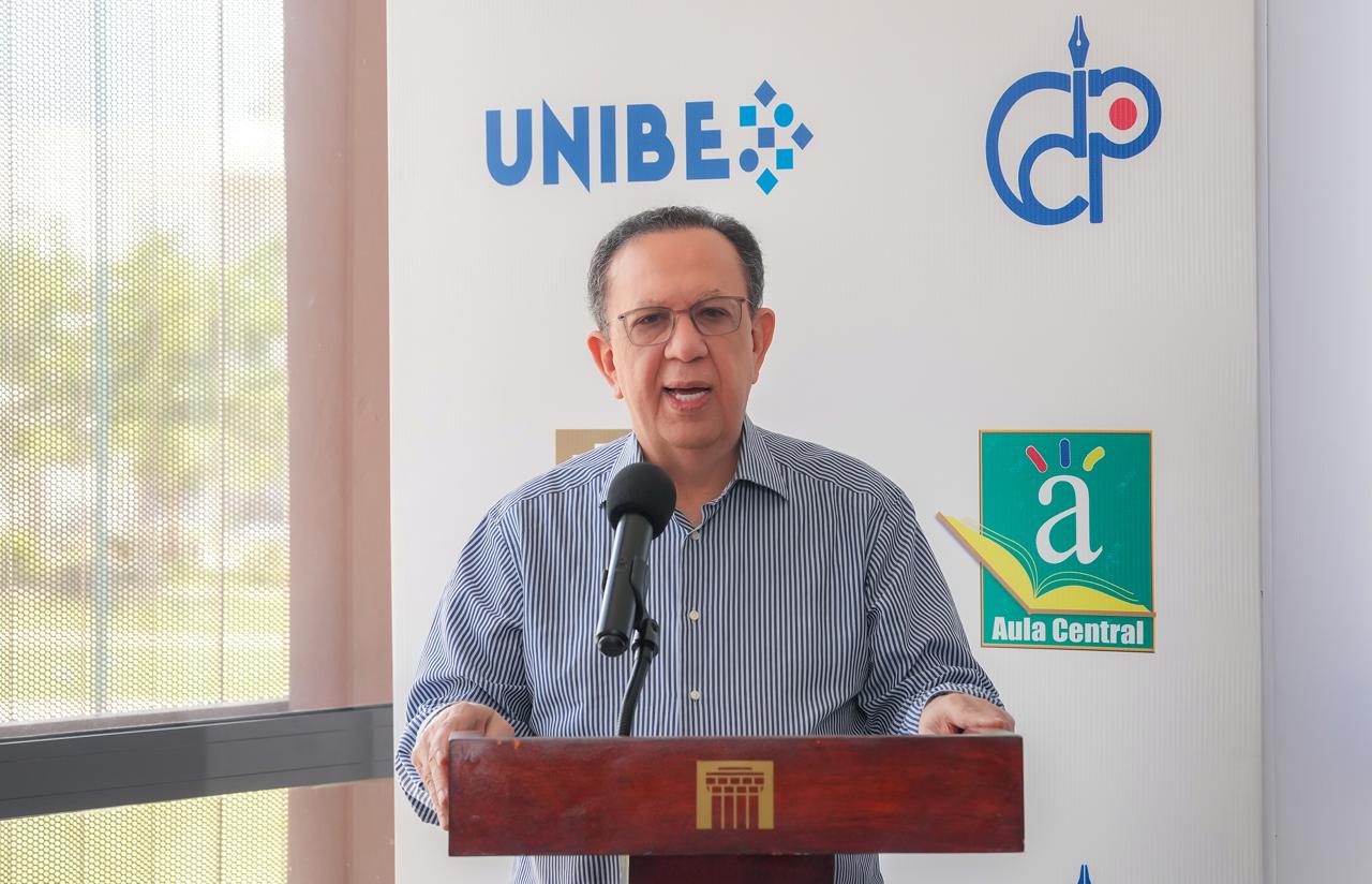 Banco Central clausura el XVI Diplomado de Formación económica para comunicadores en San Pedro de Macorís