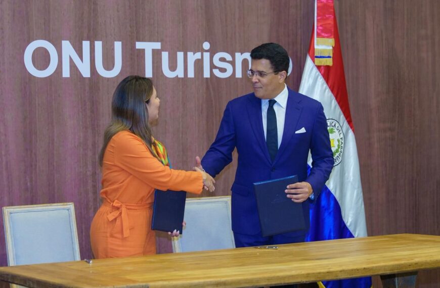 ONU Turismo Reconocen a David Collado como el mejor Ministro de Las Américas.