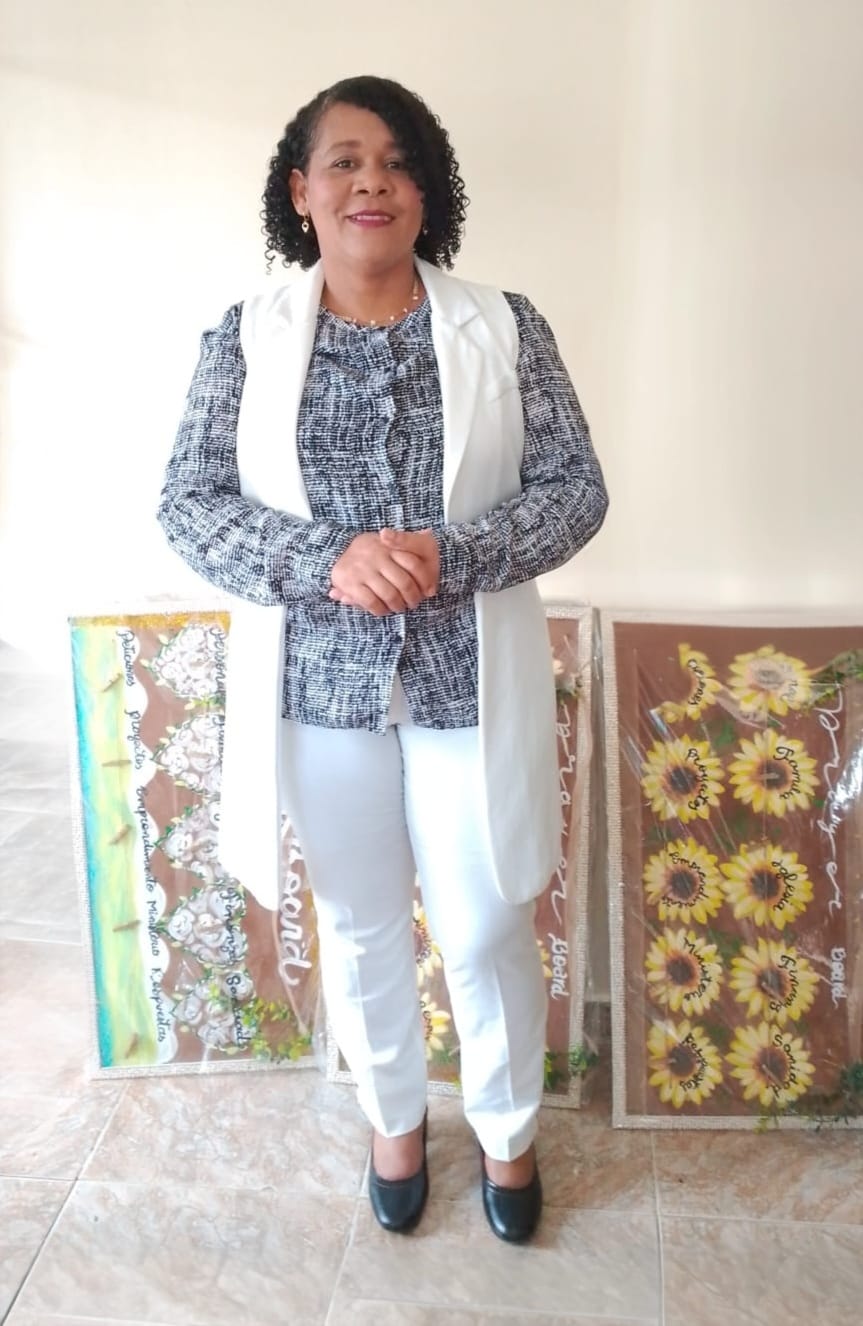 Liliana Gallard, lanza el “Mural Vision Board” en el Primer Café Aper 2026