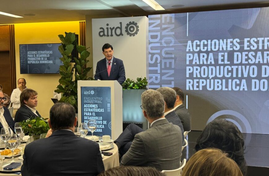 Brache advierte incertidumbre global golpea la competitividad industrial