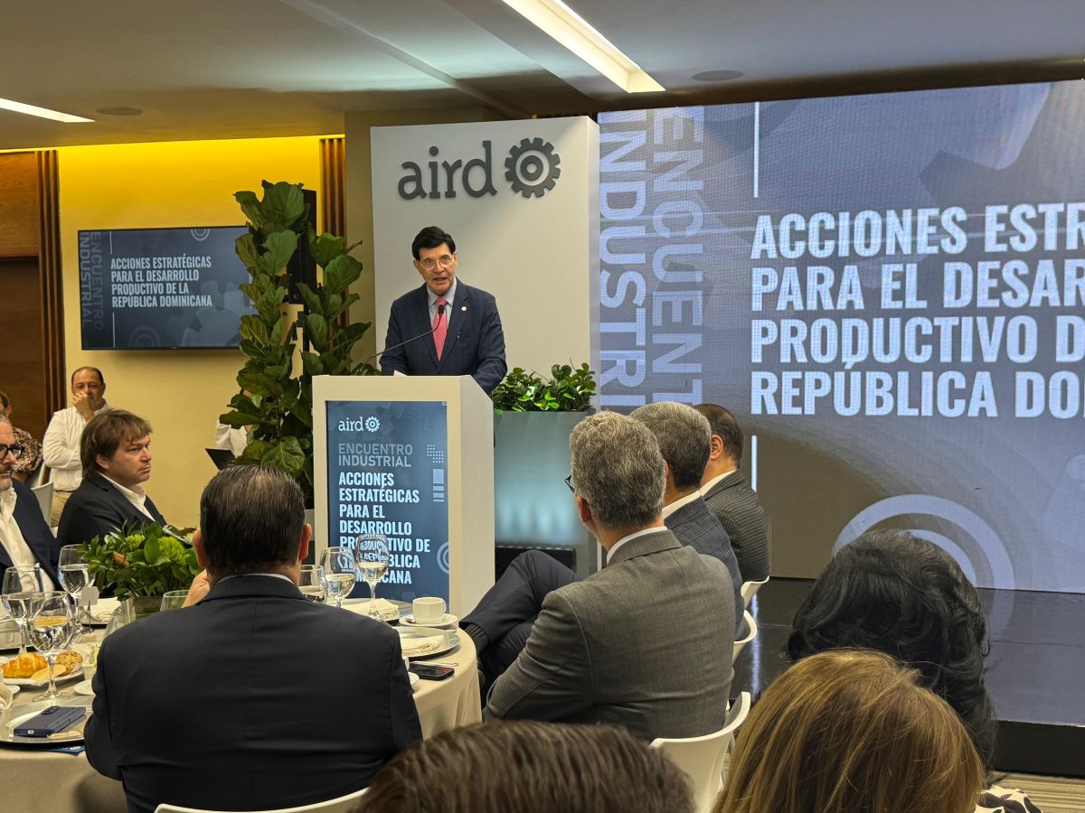 Brache advierte incertidumbre global golpea la competitividad industrial