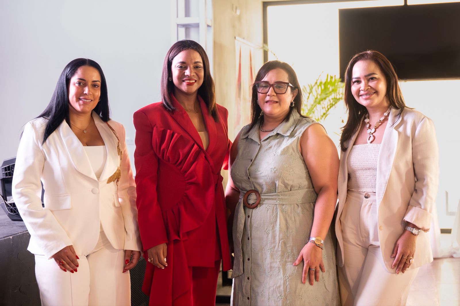 CONFERENCISTAS CIERRAN CON IMPACTO EL WOMEN ECONOMIC FORUM RD